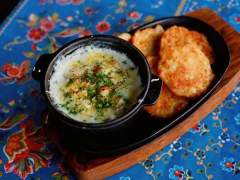 Жульен из птицы с дерунами