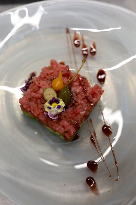 ТАРТАР ИЗ ТУНЦА С АВОКАДО / TARTARE DI TONNO CON AVOCADO