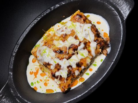 Лазанья с соусом из пармезана