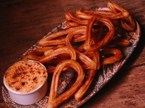 Чуррос с кремом из сгущенки
